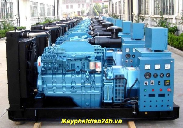 Máy phát điện Cummins 90KVA S90CM 2