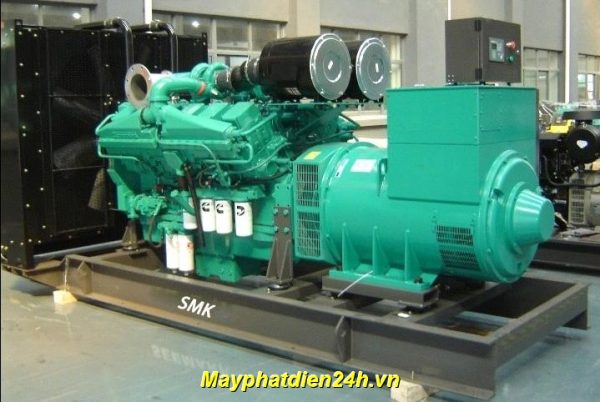 Máy phát điện Cummins 550KVA S550CMZ 2