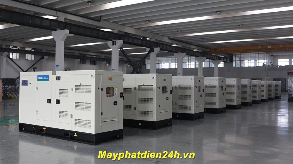 Máy phát điện Cummins 750KVA S750CM